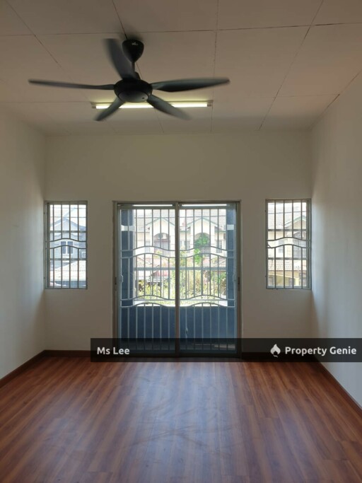 Renovated 2 Storey House @ Bandar Puteri, Klang - Sale Below Bank Value Rm142k