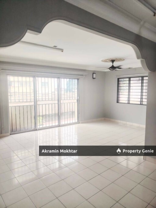 Big Size, Lower Floor, Fully Renovated & 1 Parking | Magna Ville Condominium Selayang BIG SIZE 1259sqft