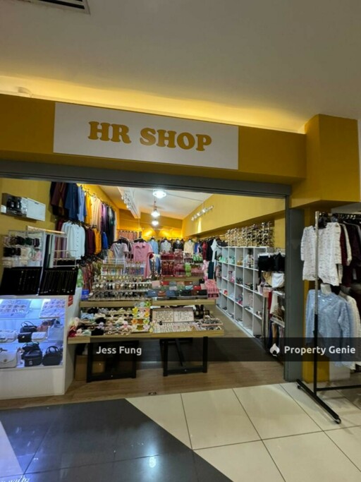 Inanam Mall