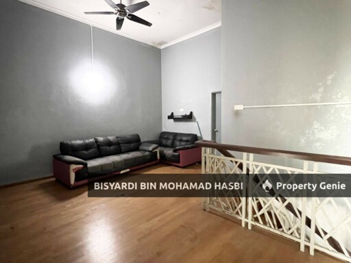 FACING OPEN RENOVATED 2 STOREY TAMAN PUNCAK SAUJANA, SEKSYEN 5 KAJANG .