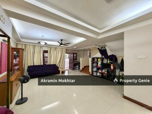 Freehold & Renovated | Double Storey Taman Prima Saujana, Kajang