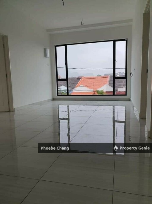 Double Storey Semi Detached House @ SPPK, IPOH For Sale