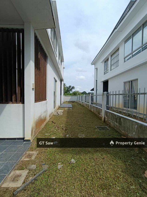 2 Storey Bungalow Amandarii For Sale