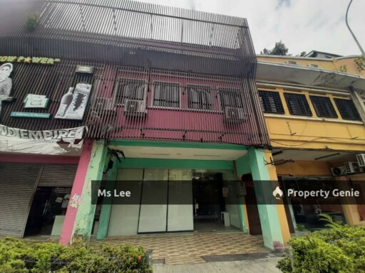 Room 106 RM 700 @ 2 Storey Shop Hotel,Chow Kit -near LRT/HKL/IJN -Ready unit
