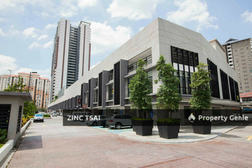Glomac Centro Petaling Jaya Leasehold Service Apartment Auction | 4+1 Rooms | 2 Carparks | Save RM 210K
