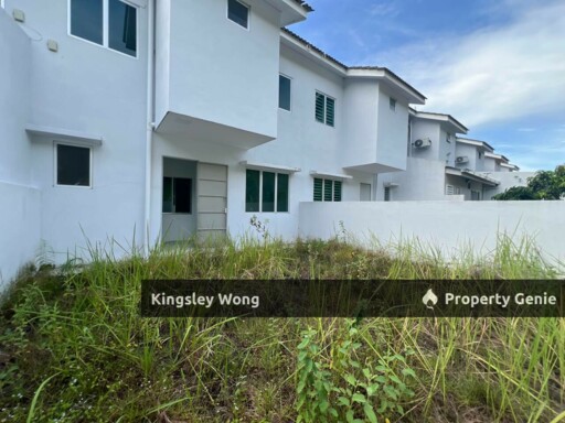 Mosey Hill Lahat Double Storey Terrace House Brand New Gated Guarded Good Condition