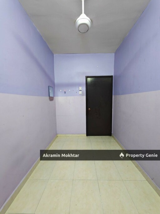 FREEHOLD & RENOVATED | PANGSAPURI ENGGANG IN KINRARA PUCHONG