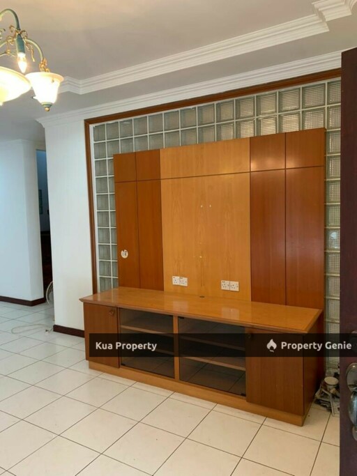 Double Storey Semi detached For Rent! Located at Tabuan Jaya, Kuching