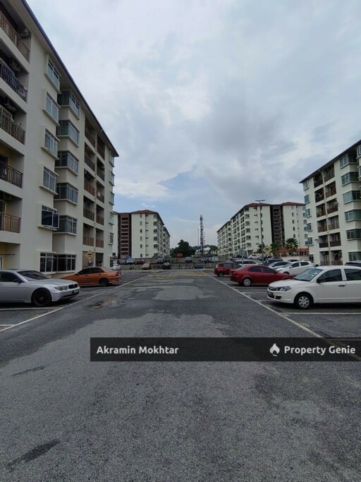 Ground Floor & 1 Parking | Residensi Warnasari 2 Puncak Alam Selangor.