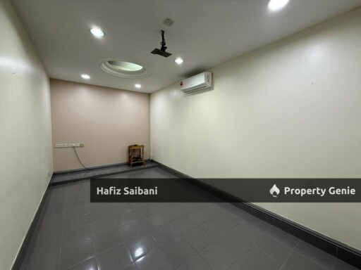 Endlot  Double Storey Taman Sri Andalas Klang