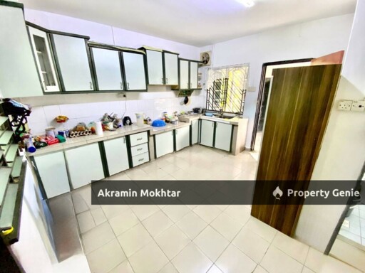 (FACING OPEN) Renovated Double Storey Terrace@Taman Lingkaran Nur, Batu 12, Cheras, Selangor