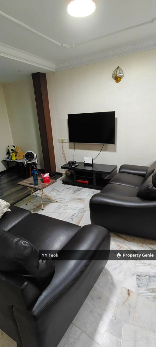 Batu Berendam Double Storey Terrace