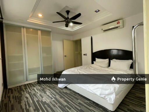 2 STOREY BUNGALOW JALAN AYER MOLEK TASIK TITIWANGSA