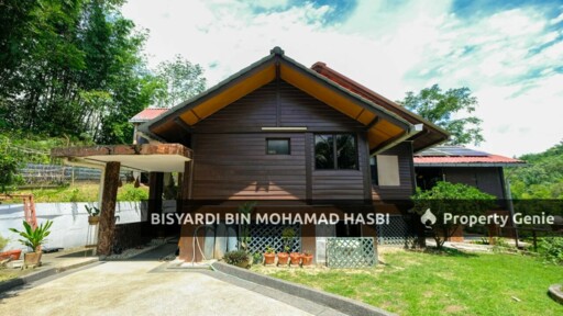 JUNGLE RETREAT RESORT, BATANG KALI SELANGOR .