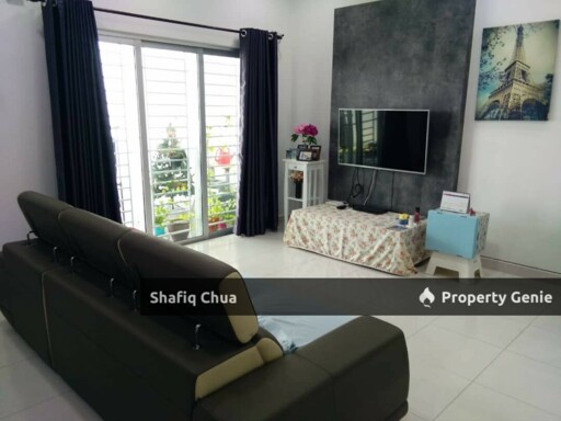 Fully Renovated & Extended 2 Storey Terrace Cherry Hillpark Puncak Alam