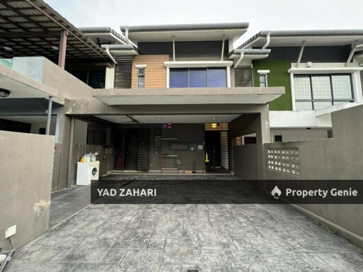 Ivy Terrace, Shah Alam | 2-Storey Terrace 4 Bedrooms | RM750K - Fully Extend at Back & Spacious Porch
