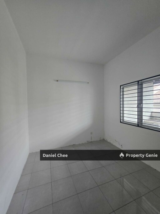 LAHAT SENTOSA | 4-BEDROOM SINGLE STOREY HOUSE FOR RENT