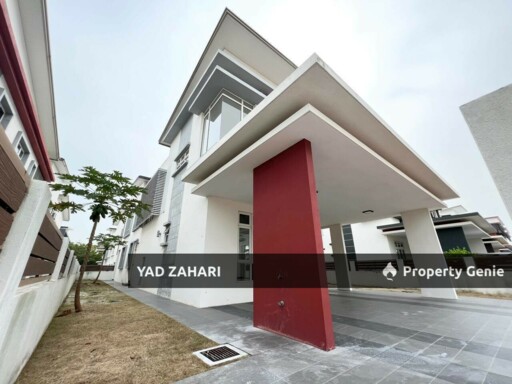 Casa Idaman, Setia Alam | 2-Storey Bungalow 6 Bedrooms | RM1.9M - 10ft Extra Land Both Sides, Freehold & Spacious