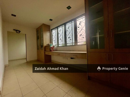 Taman Prima Tropika Seri Kembangan Corner Lot House For Sale