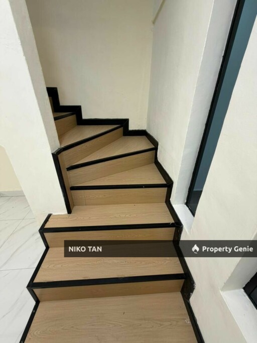 [UNBLOCK VIEW]2-Storey Jalan Lembah, Taman Desa Jaya For Sale