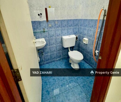 Jalan Kebun, Seksyen 30 Shah Alam | Single Storey Terrace 3 Bedrooms | RM399K - Partial Furnished, Freehold & Below Market