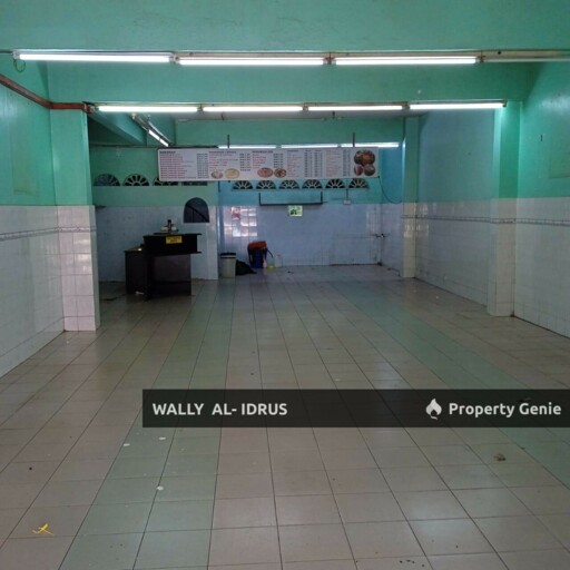 Shop Lot @ Jalan Zurkon, Section 7, Shah Alam