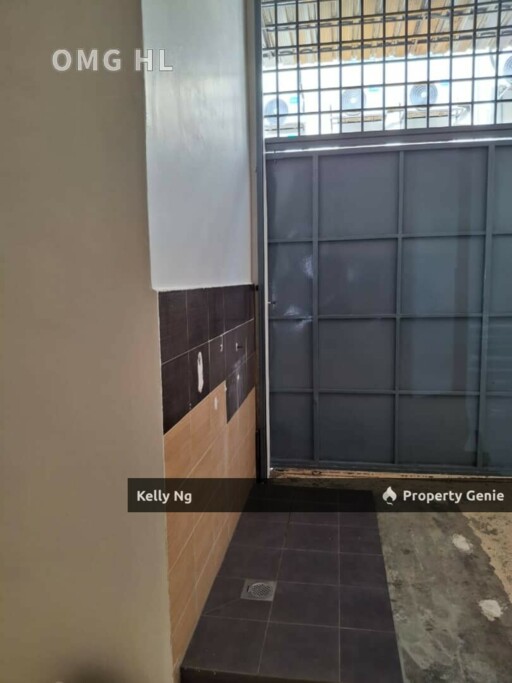 Ground Floor Shoplot At Bayu Tinggi Klang For Rent