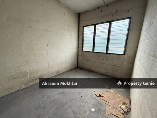 2 STOREY LOW COST TAMAN BUKIT KEMUNING,  SEKSYEN 32, SHAH ALAM