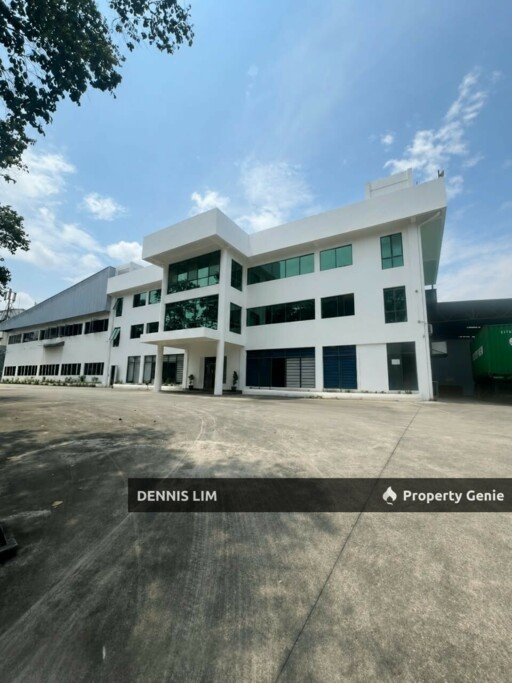 Rawang Town Detached Factory For Rent
