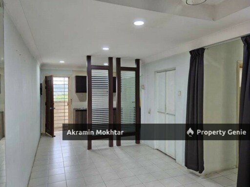 Renovated & 1 Parking | Pangsapuri Vistaria, Puchong Perdana