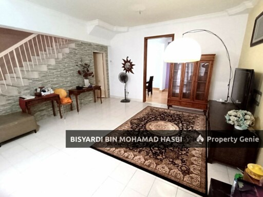 RENOVATED 2 STOREY SEKSYEN 8 BANDAR BARU BANGI, BANGI .