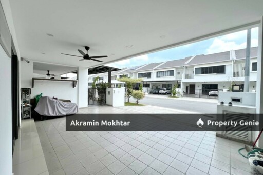 FREEHOLD & RENOVATED | 2 STOREY SUPERLINK HOMES @ SEJATI LAKESIDE, CYBERJAYA