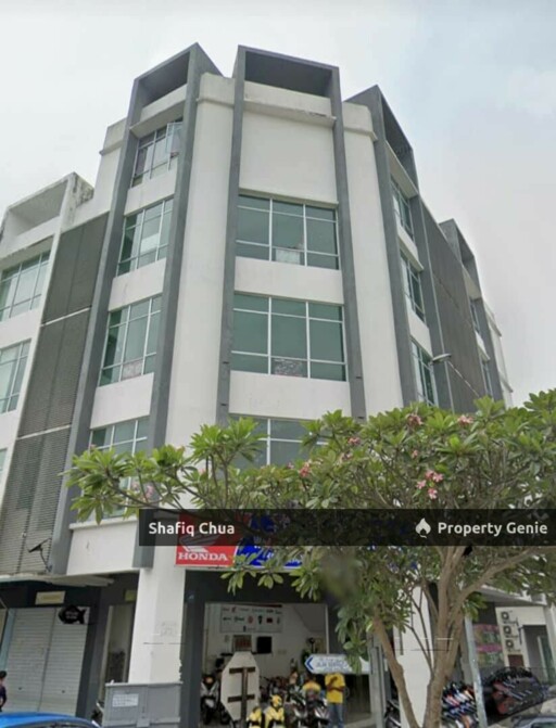 Corner Shop Office Bandar Seri Putra, Bangi For Rent