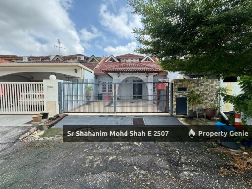 1.5 Storeys Terrace House   USJ 2, Subang Jaya
