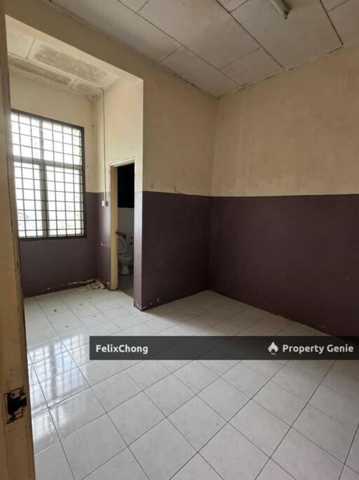 Bandar Putra Single Storey Terrace,Jalan Merak,Kulai,Original Condition