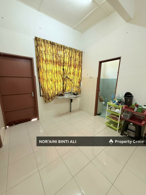 Corner Lot Semi-D Taman Pelindung Damai