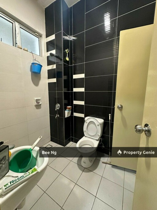 Taman Kempas Utama 2.5 Storey Cluster
