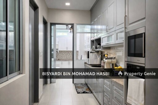 40'x80'sq.ft Fully Renovated 3 Storey Semi Detached House @ 1080 Residence, Puncak Saujana, Kajang.