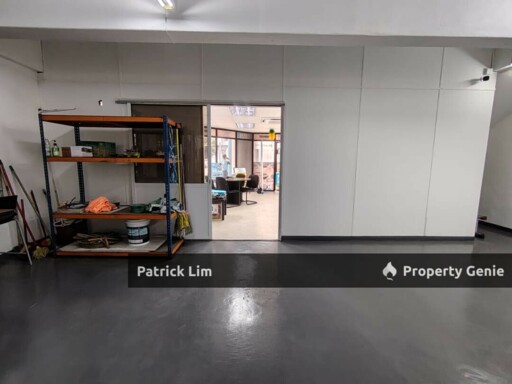 [Hot Area Malim Jaya] Corner 2-Storey Commercial Shop‼️Spacious‼️ Malim Jaya Industrial Area | For Rent 🔥