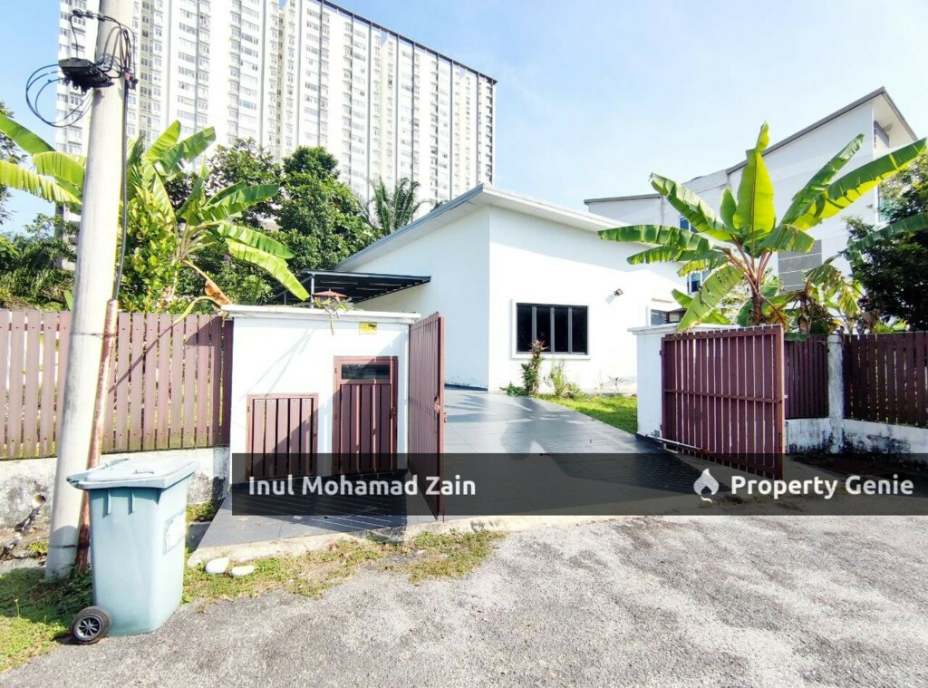 Sungai Ramal Luar, Kajang Single Storey Bungalow Fully Furnished