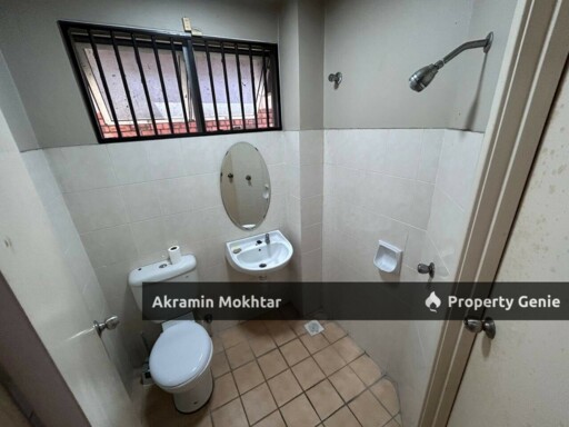 END LOT Double Storey Terrace Jalan Sepah Puteri, Kota Damansara