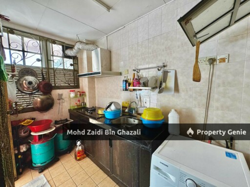 Double Storey Terrace Presint 9