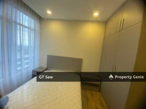 3 Bedroom Spacious Family Suite Fully Furnish For Sales
