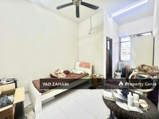 Jalan Kebun Nenas, Klang | Single Storey Terrace 4 Bedrooms | RM380K - Flexible Deposit and Nearby Amenities