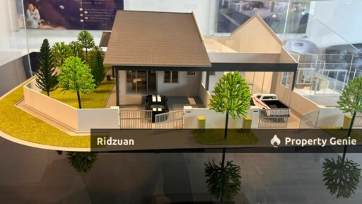 Lyra Kulai, Single Storey Terrace House with Club House Facility