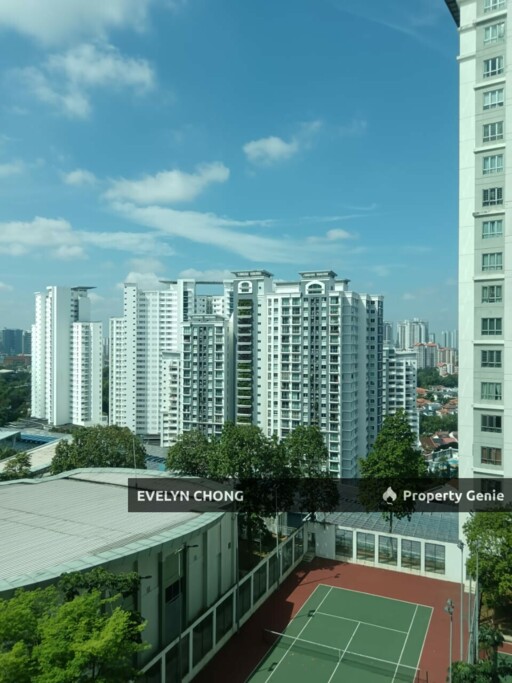 Metropolitan Square Service Residence