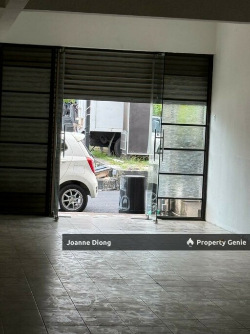SS17 SUBANG JAYA-GROUND FLOOR SHOP
