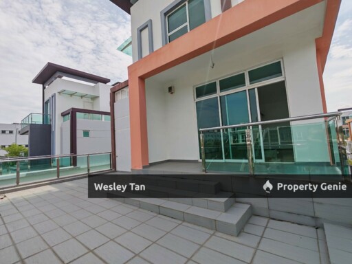 Below Bank Value! Kayangan Villa Klebang 3 Storey Bungalow For Sale