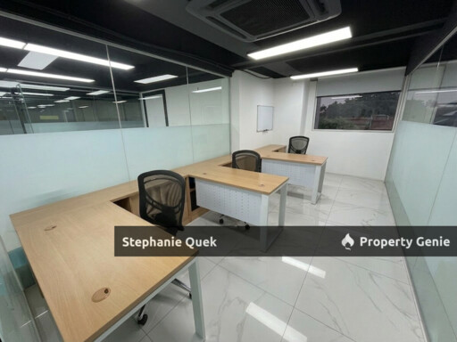Partial Furnished Office For Rent @ Kawasan 18 Jalan Meru Klang