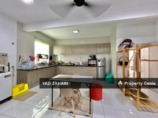 Residensi Adelia, Bangi Avenue, Kajang | RM330K - Semi Furnished and Well Maintained Apartment